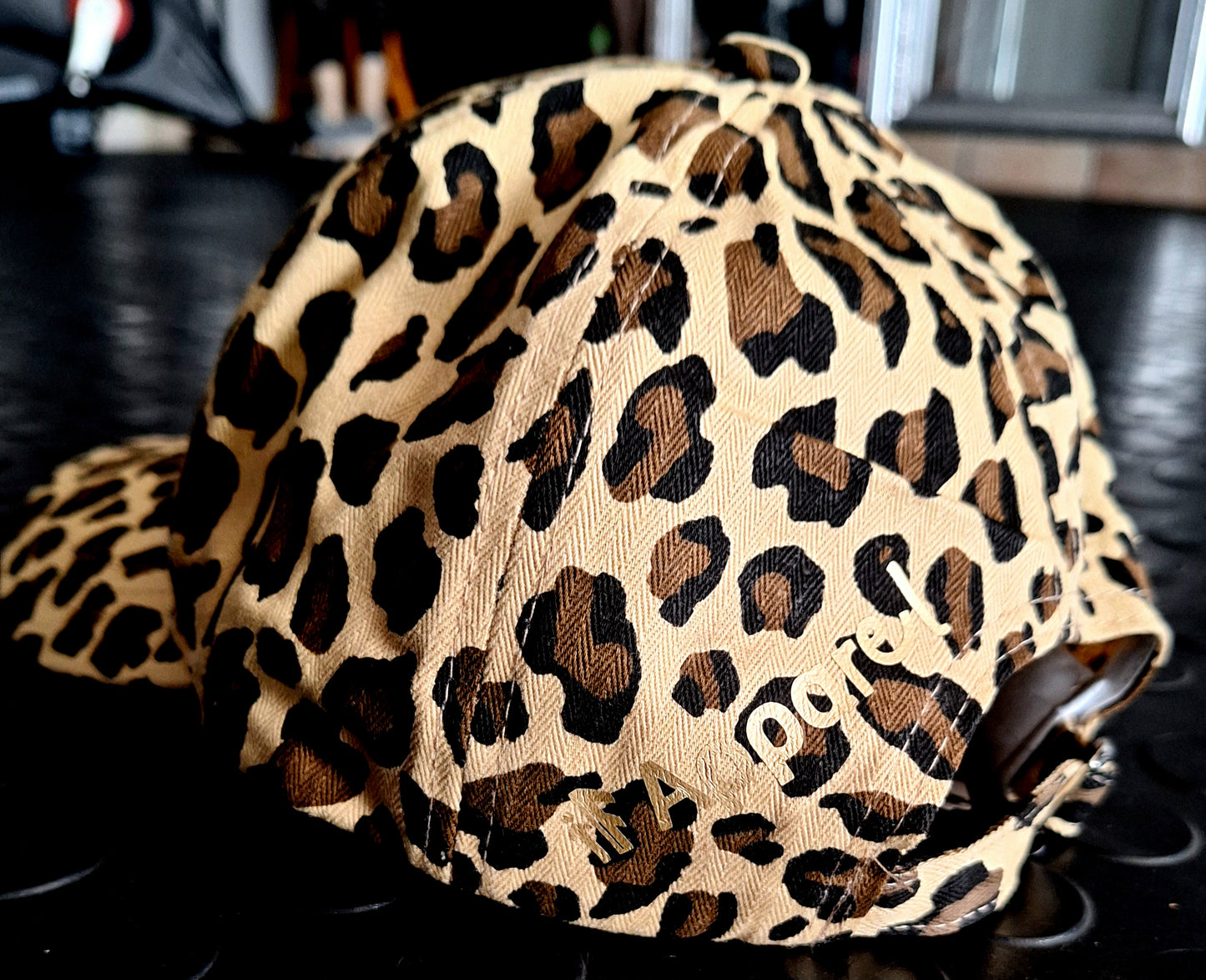 Savanna Crown