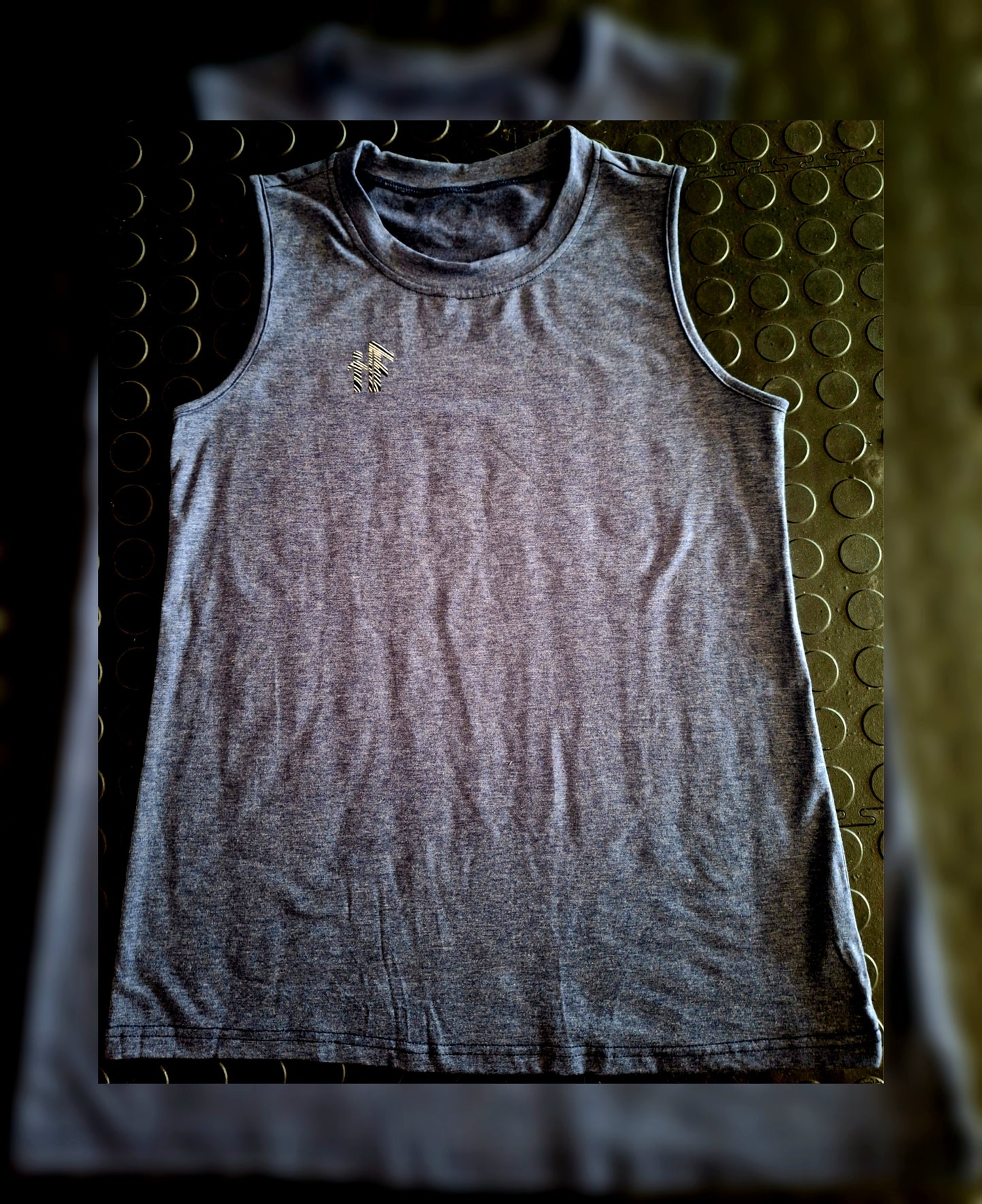 Thunder Mist Signature Tank