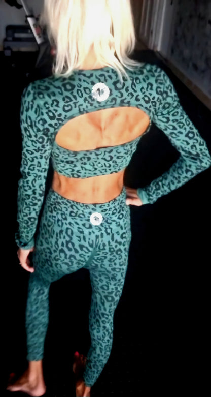 Emerald Eclipse Cropped Thumbhole