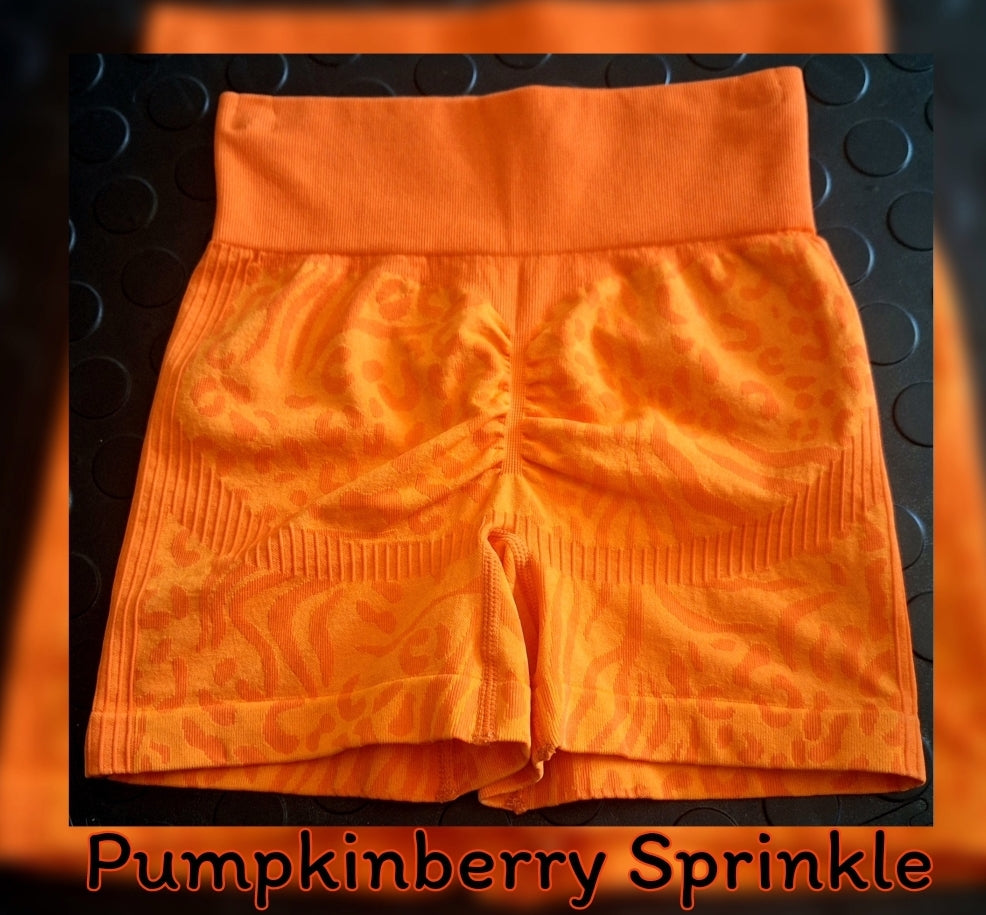 Pumpkinberry Sprinkle Short Tight