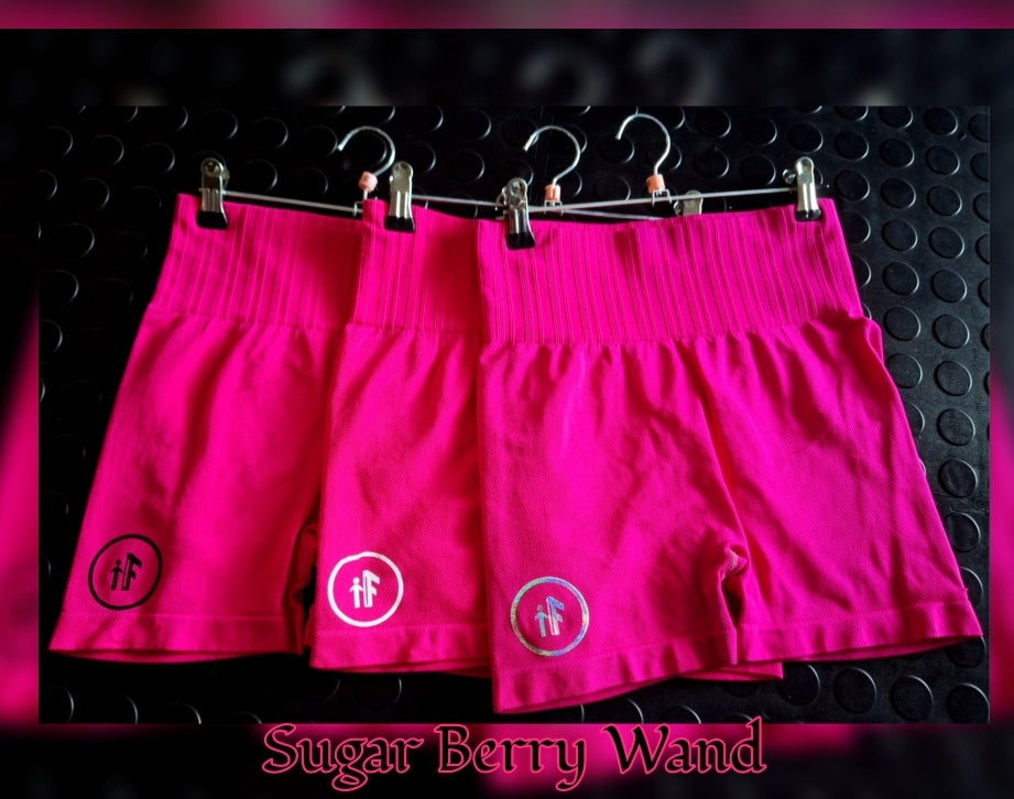 Sugar Berry Wand Short Tight