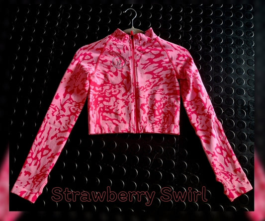 Strawberry Swirl Cropped Thumbhole