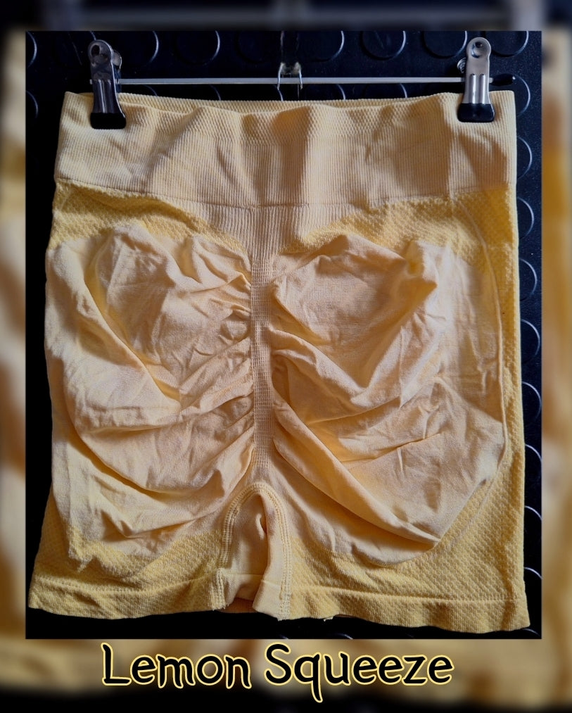 Lemon Squeeze Short Tight