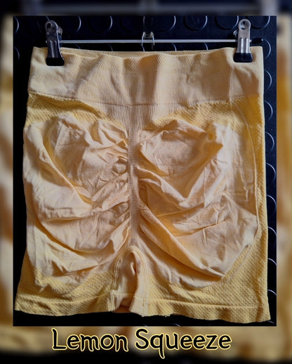 Lemon Squeeze Short Tight